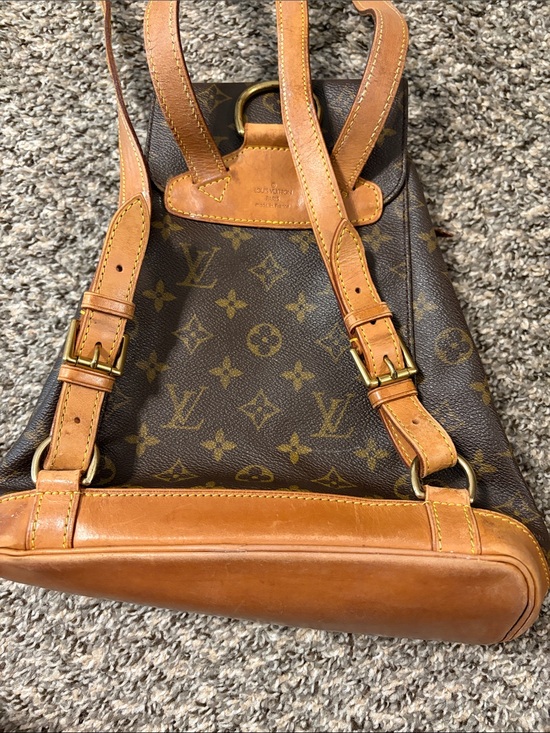 Louis Vuitton Montsouris MM Monogram Canvas Backpack - 1997 main image 9